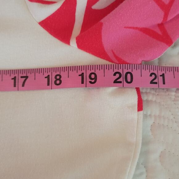 Talbots 3/4 Sleeve Tee Wmn's Plus Sx X White Red Pink Floral Boat Neck Pullover - Picture 9 of 13